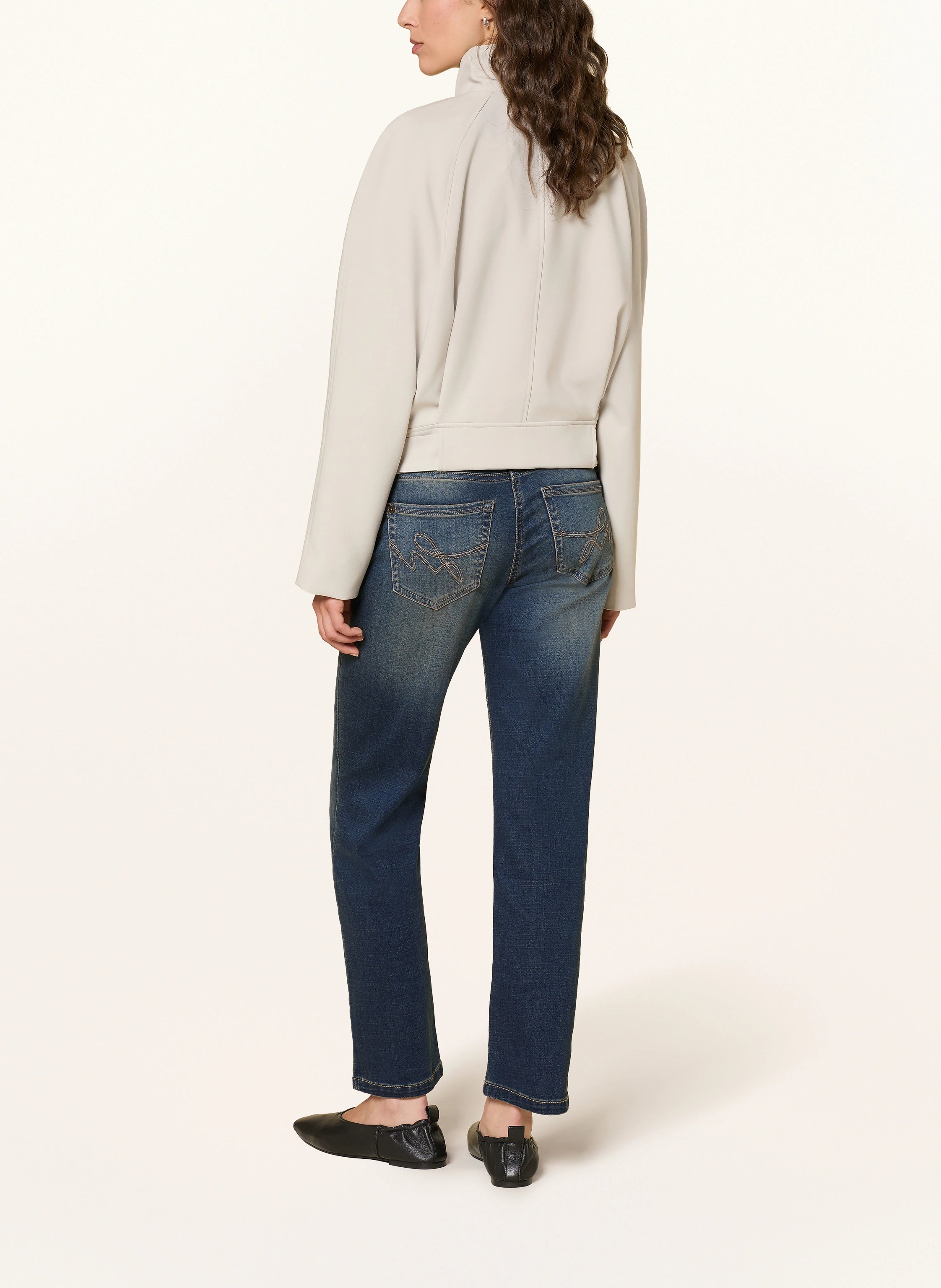 Mac Carrie Stormy Mid Blue 30" Straight Leg Jean 5954-90