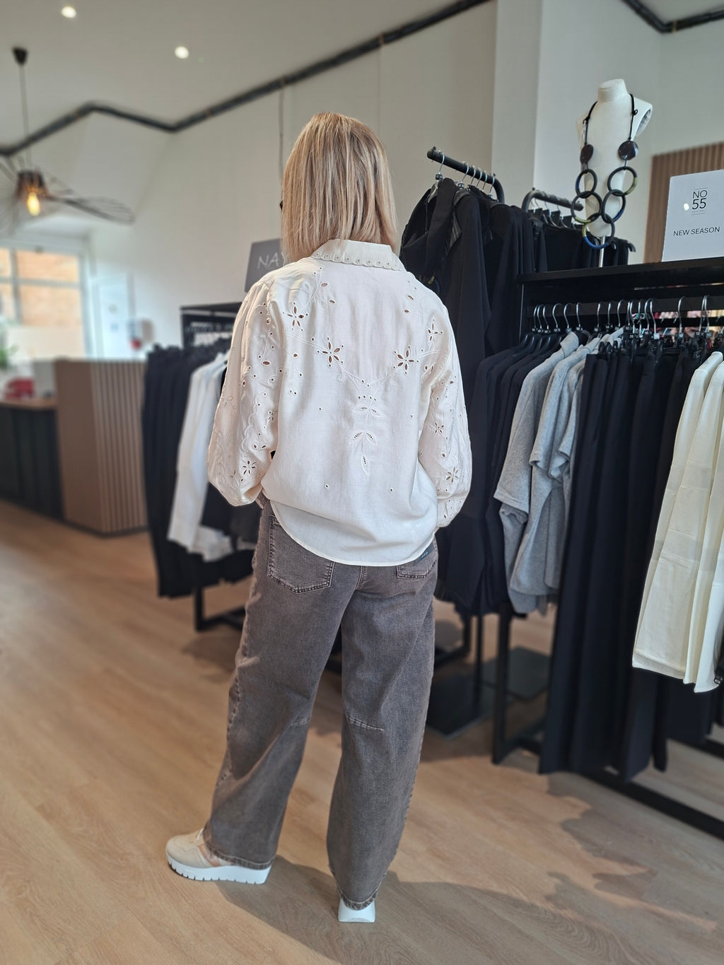Gustav 62614 Belia Off White Embroidery Long Sleeve Shirt With Collar
