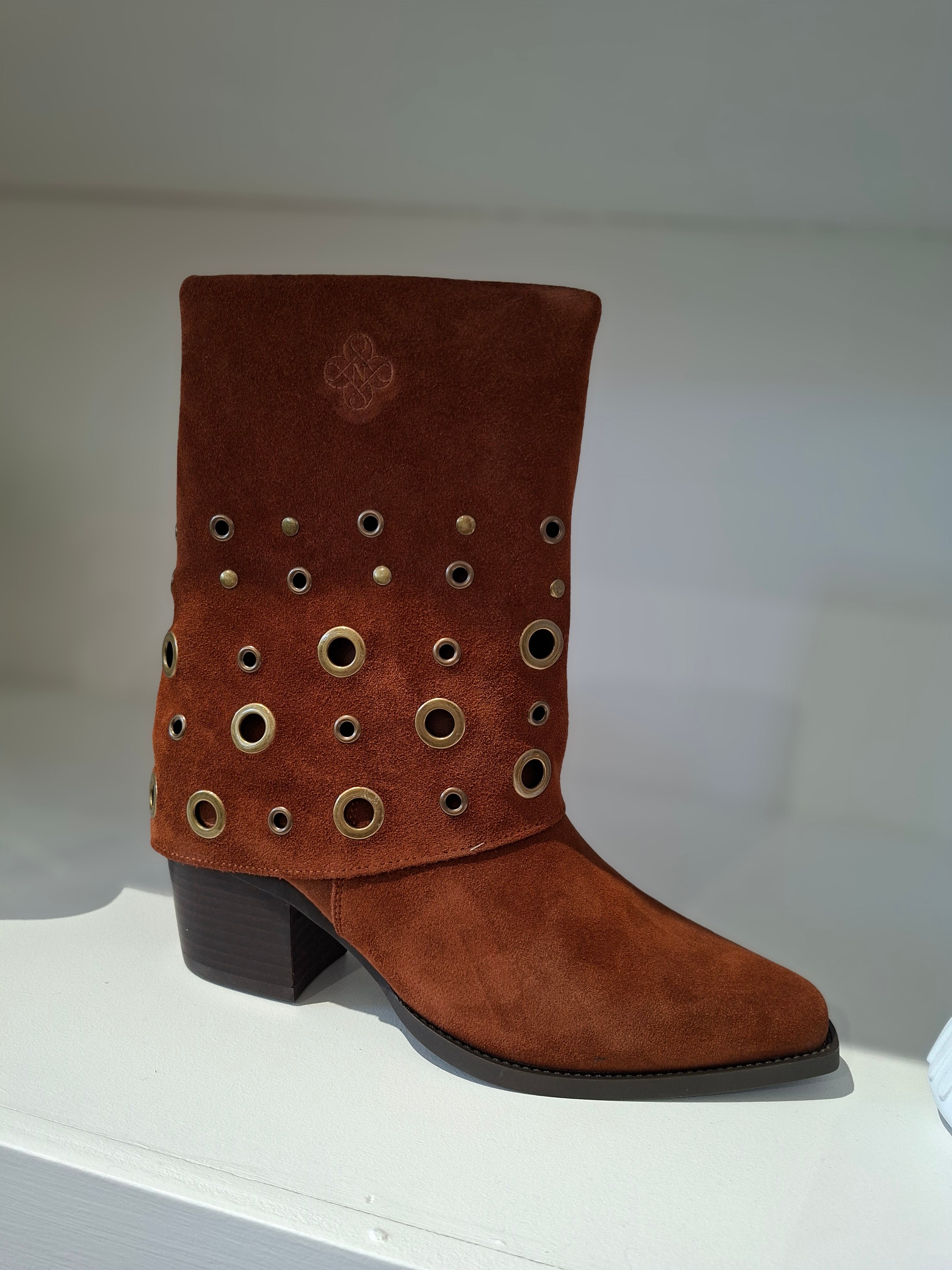 Nekane Grelm Eyelet Cow Suede Boot With Heel
