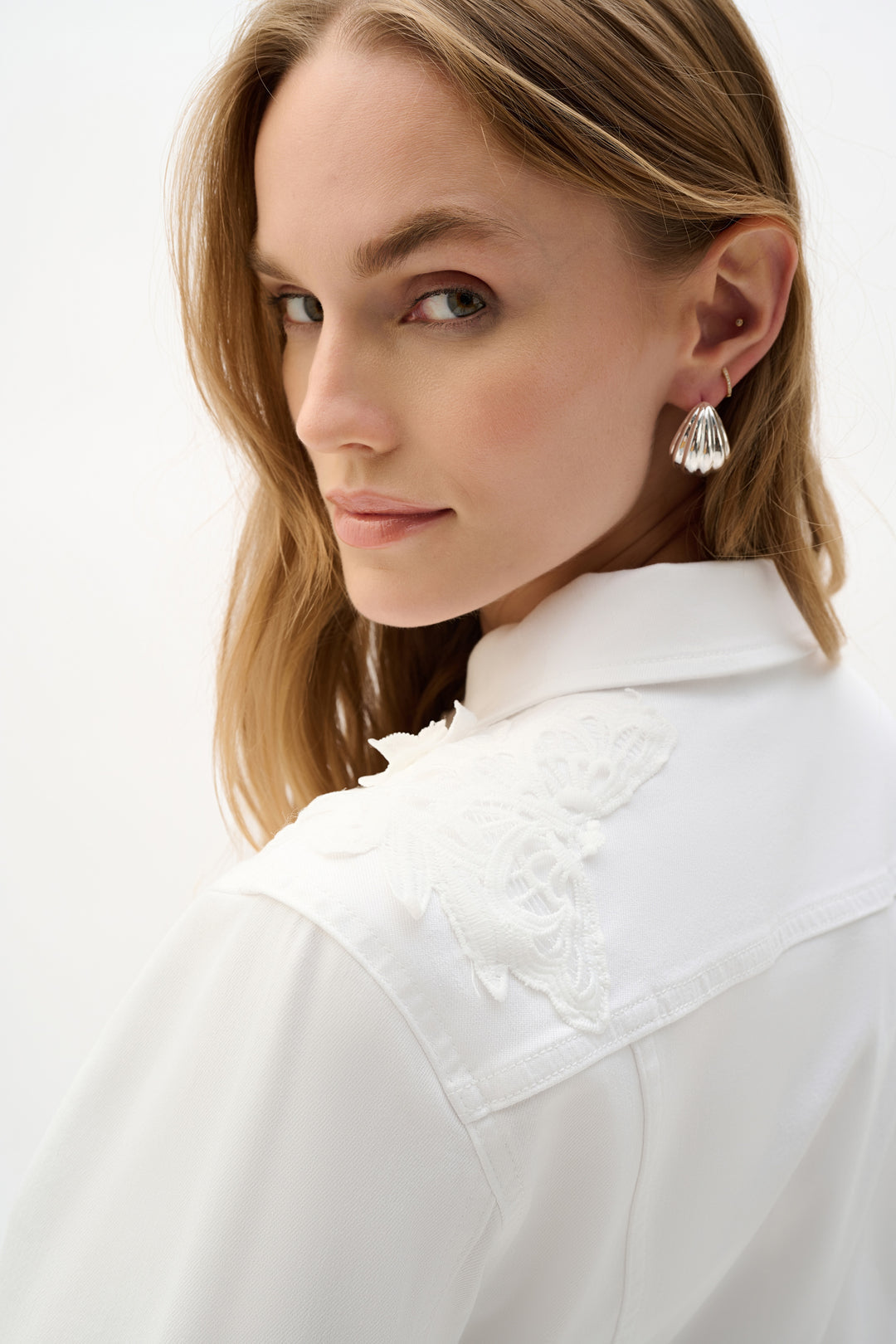 Joseph Ribkoff 262916 White Short Fitted Jacket
