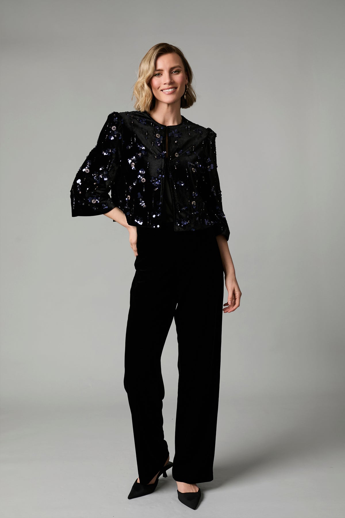Fee G Black Velvet Cropped Jacket With Sequins 602G/161