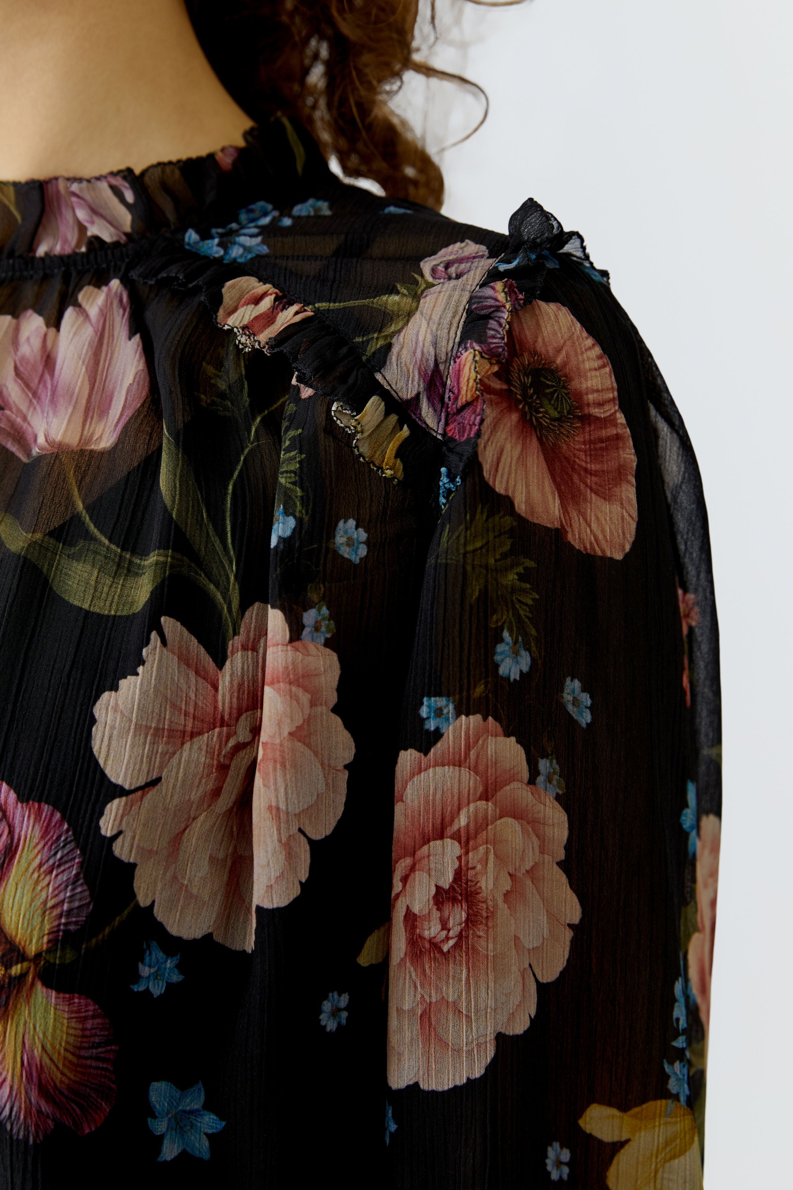 Oui 96718 Black And Red Printed Floral Chiffon Blouse