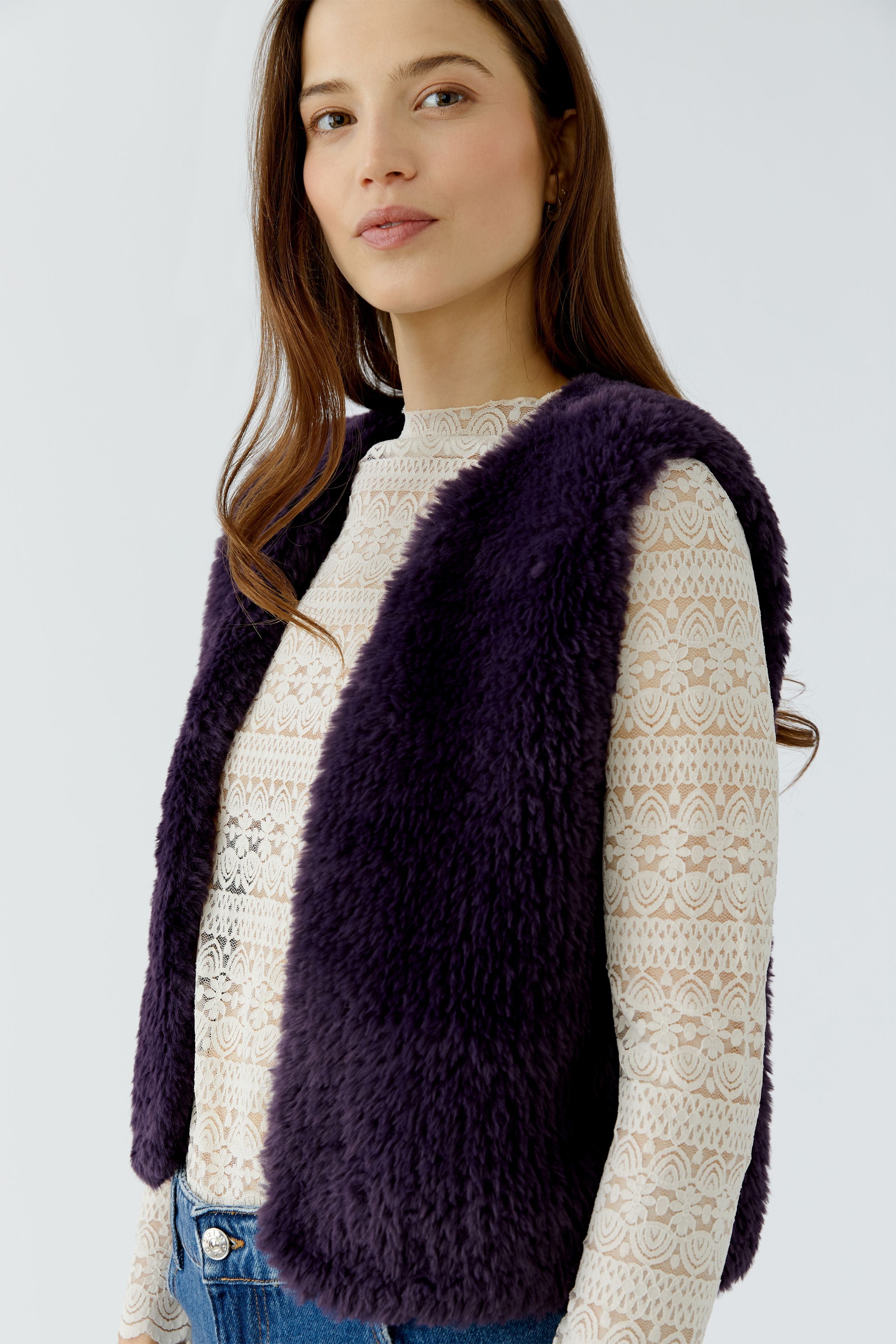 Oui 98077 Purple Collarless Cozy Fur Gillet