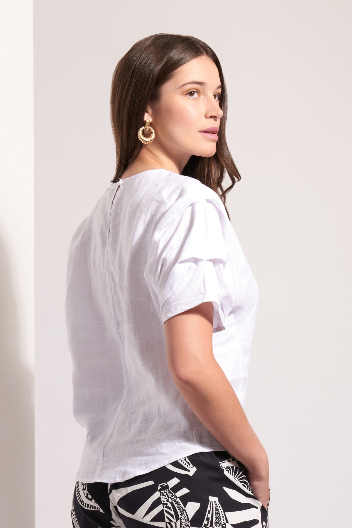 Foil FO8257 Pleat And Greet Top