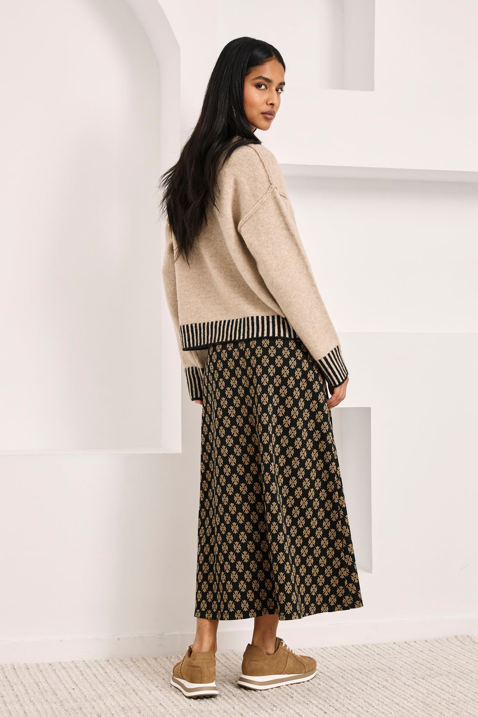 Nekane GR.AVIER Beige Wool Jumper With Embroidered Motif