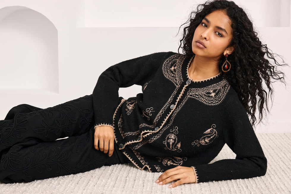 Nekane GR.DARNA Black Wool Cardigan With Embroidery