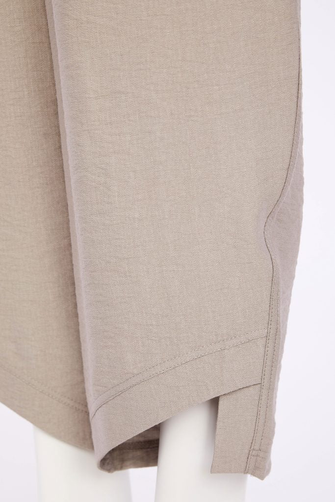 Naya Curved Hem Pebble Pull On Trouser 158
