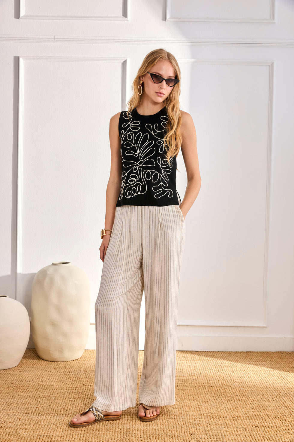 Nekane RD.ULIS Black Viscose Sleeveless  Knit Top Raised Thread Detail