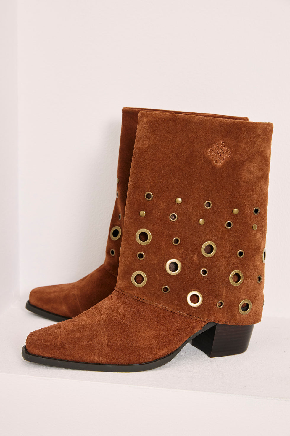 Nekane Grelm Eyelet Cow Suede Boot With Heel