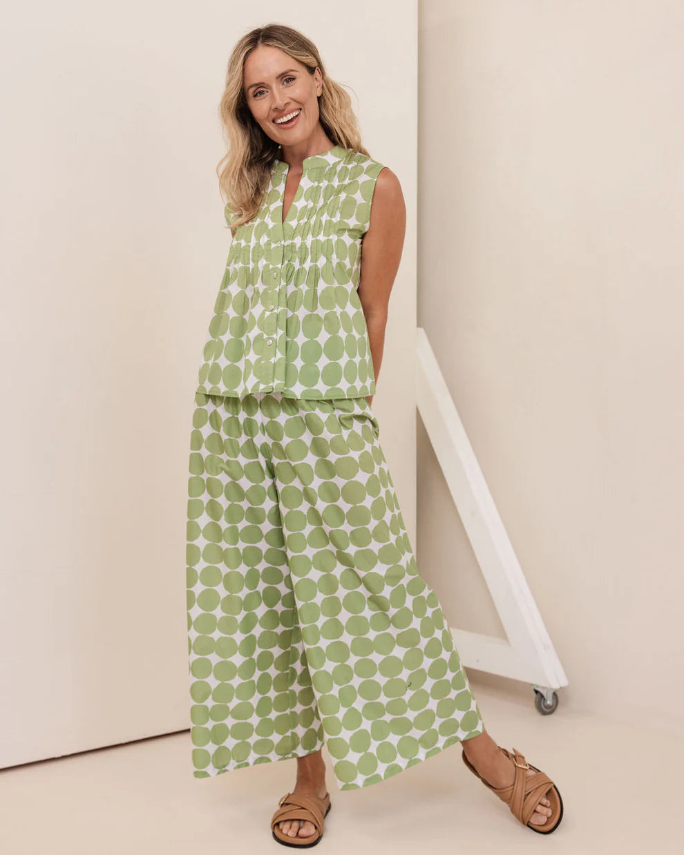 See Saw Cotton Pin Tuck Top in Pistachio Spot Print 505