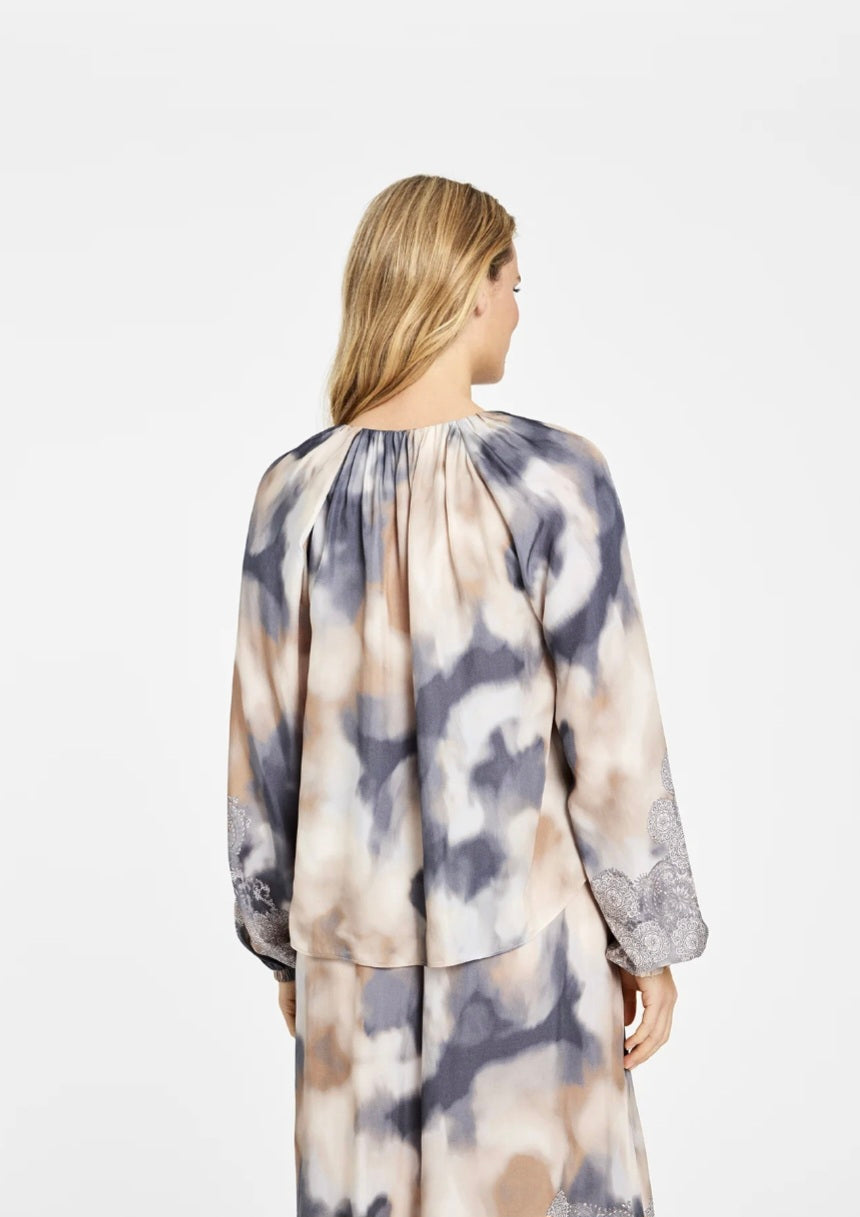 Gustav 60605 Multi Colored Camouflage Print Long Sleeves Blouse