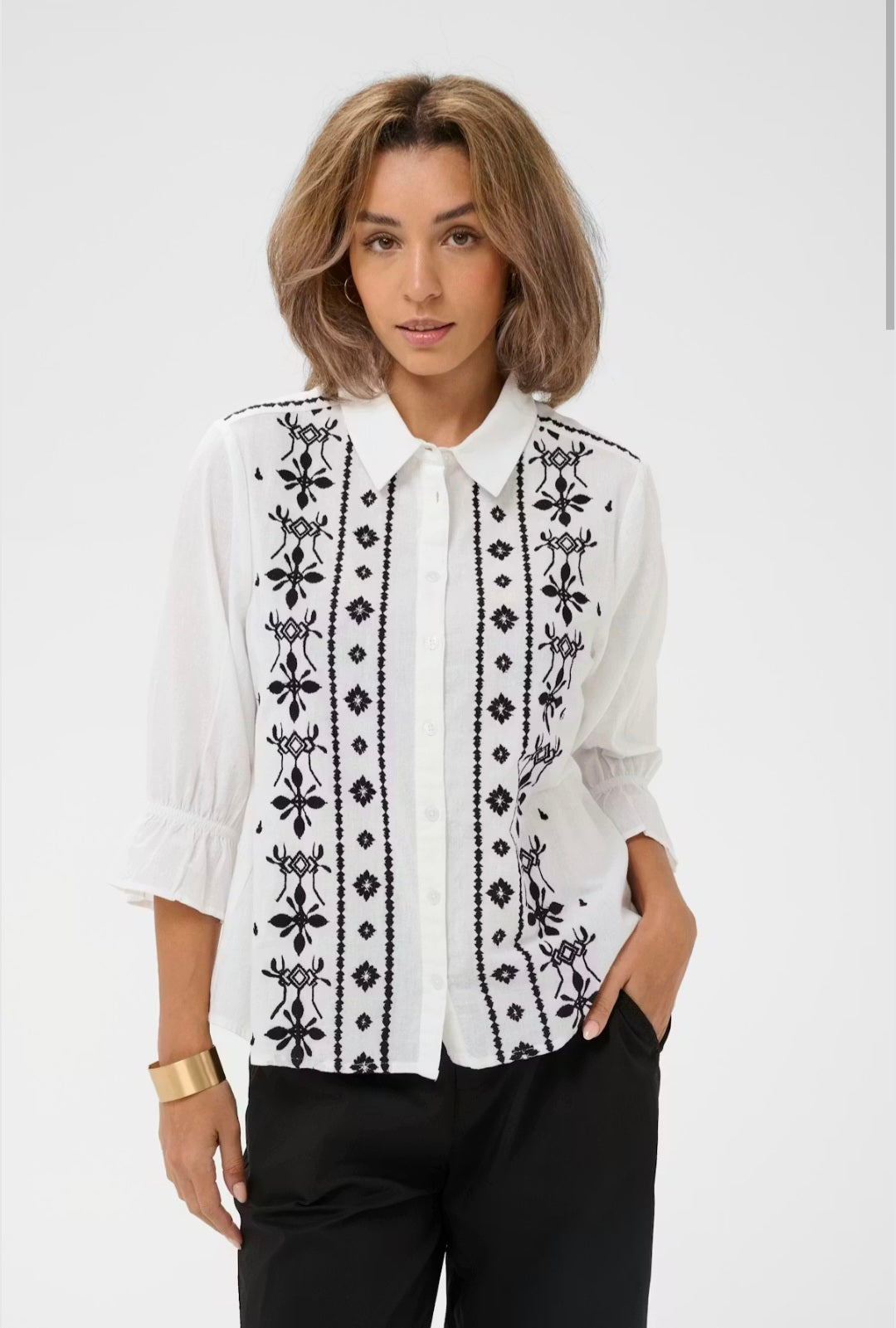 Cream 10614768 Snow White Embroidered Shirt Patterns Down The Front Placket