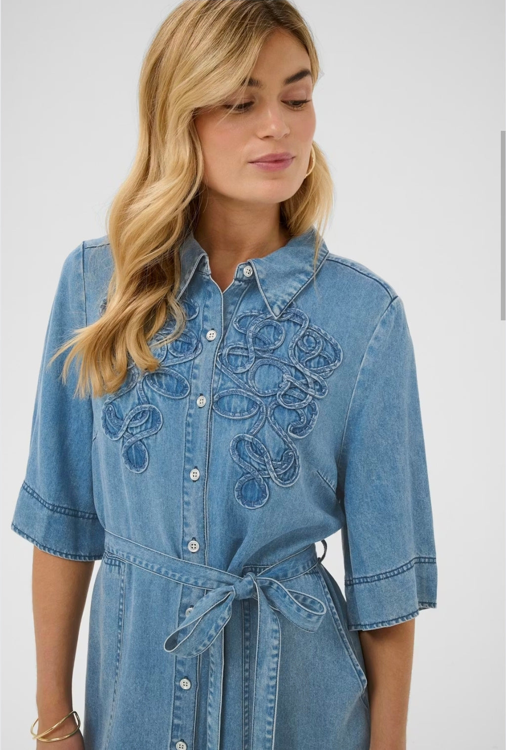 Cream 10614849 Light Blue Denim Short Sleeve Collar Dress Button Down the Front Tie Waist