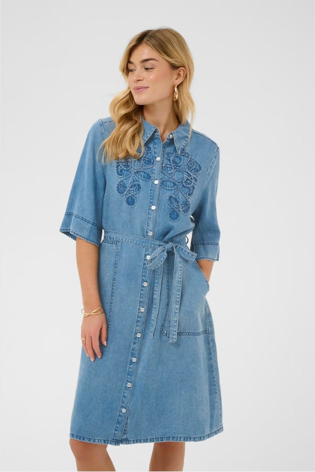 Cream 10614849 Light Blue Denim Short Sleeve Collar Dress Button Down the Front Tie Waist