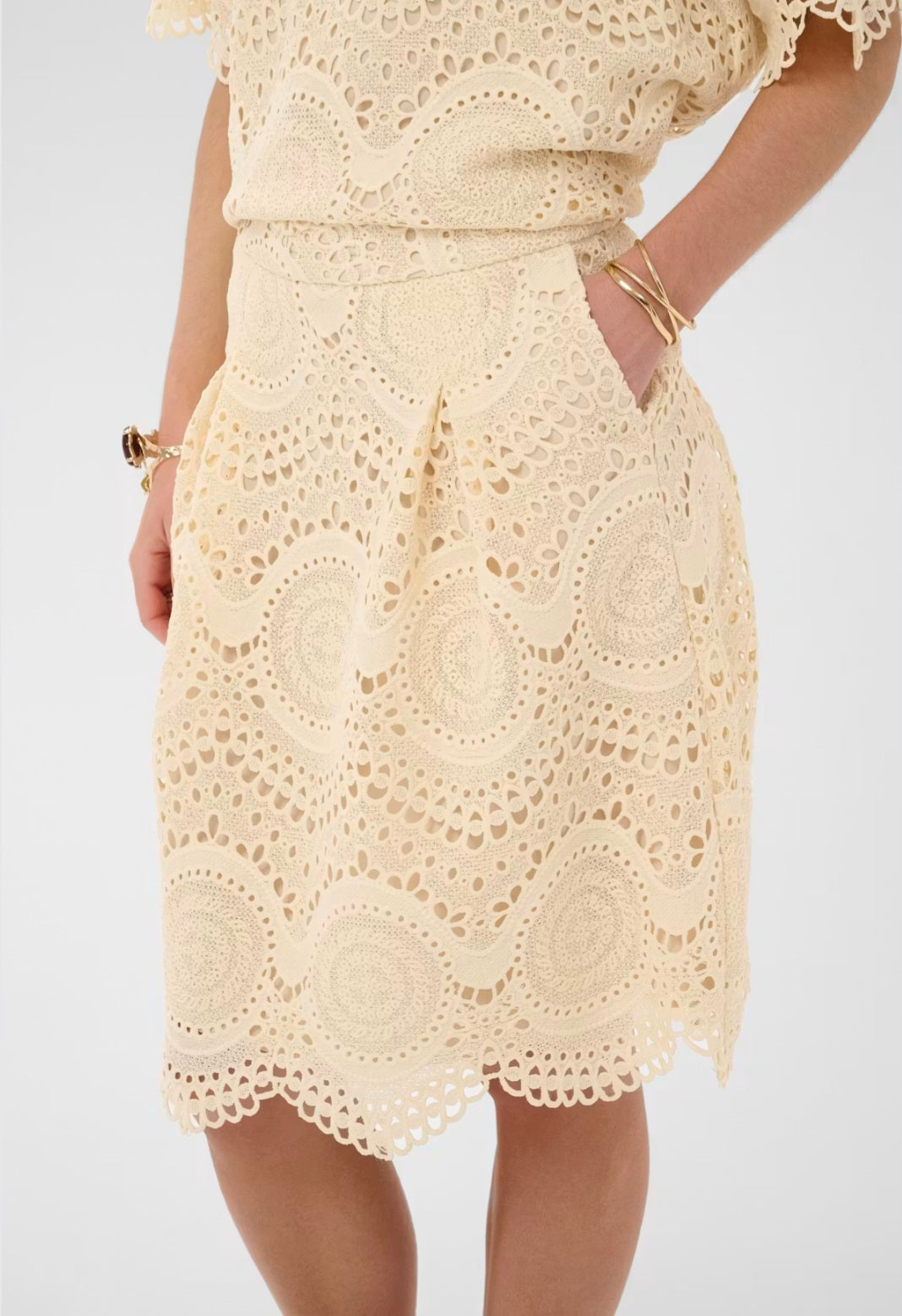 Cream 10615150 Broderie Anglais Cream Scalloped Hem Line Skirt