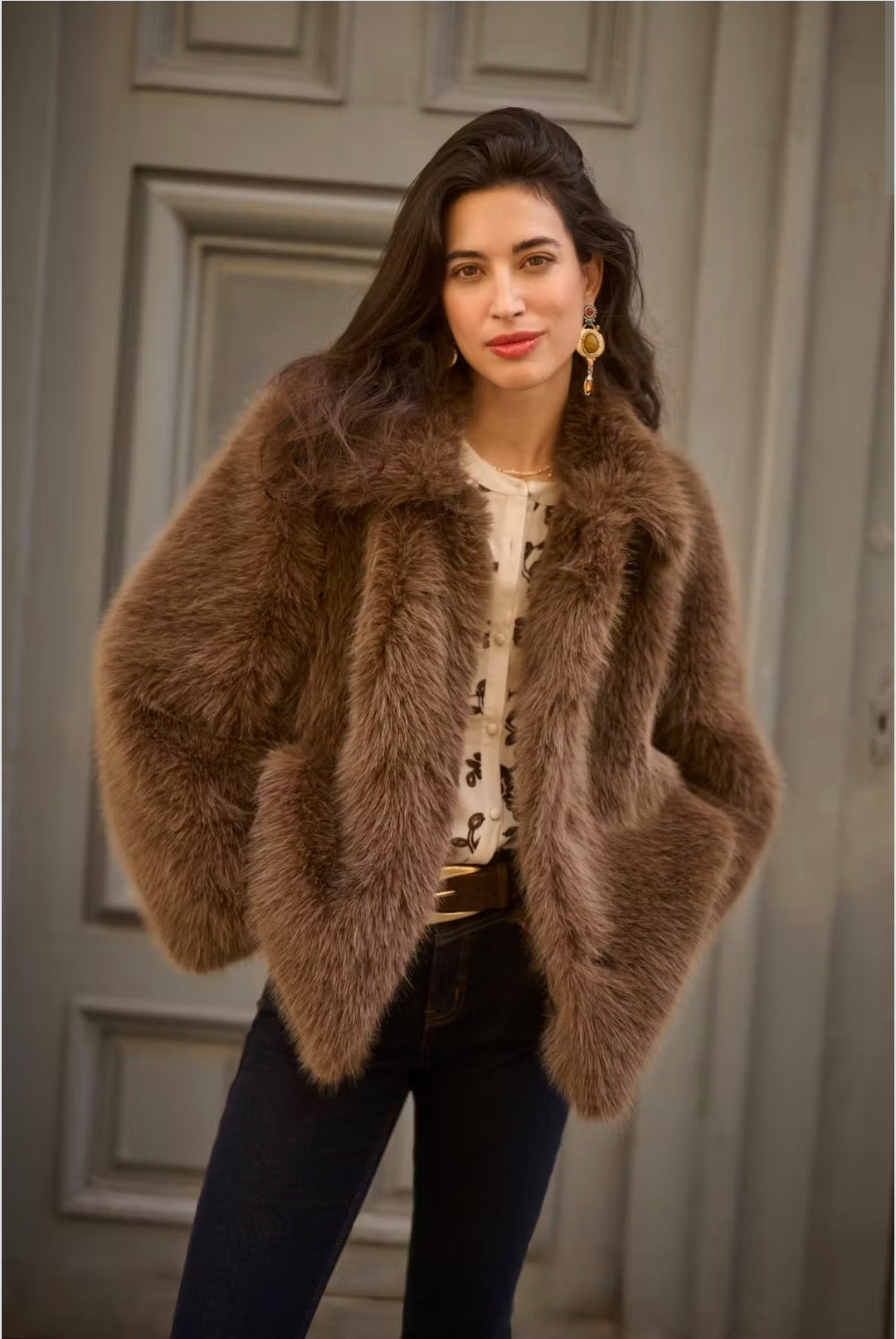 Cream 10615117 Brown Shaved Faux Fur Jacket With Classic Collar