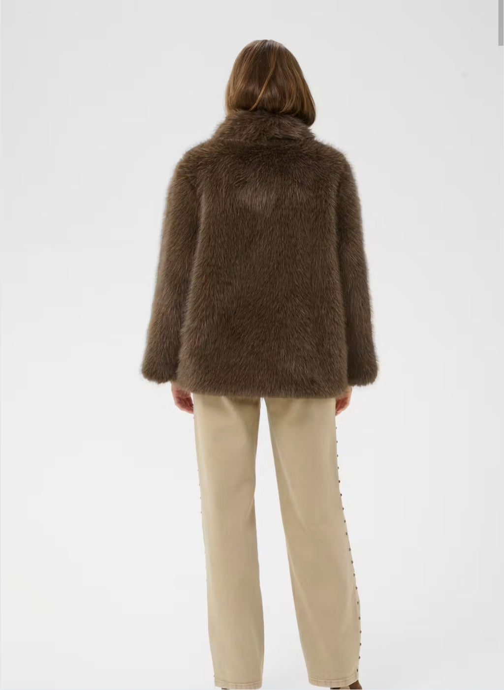 Cream 10615117 Brown Shaved Faux Fur Jacket With Classic Collar
