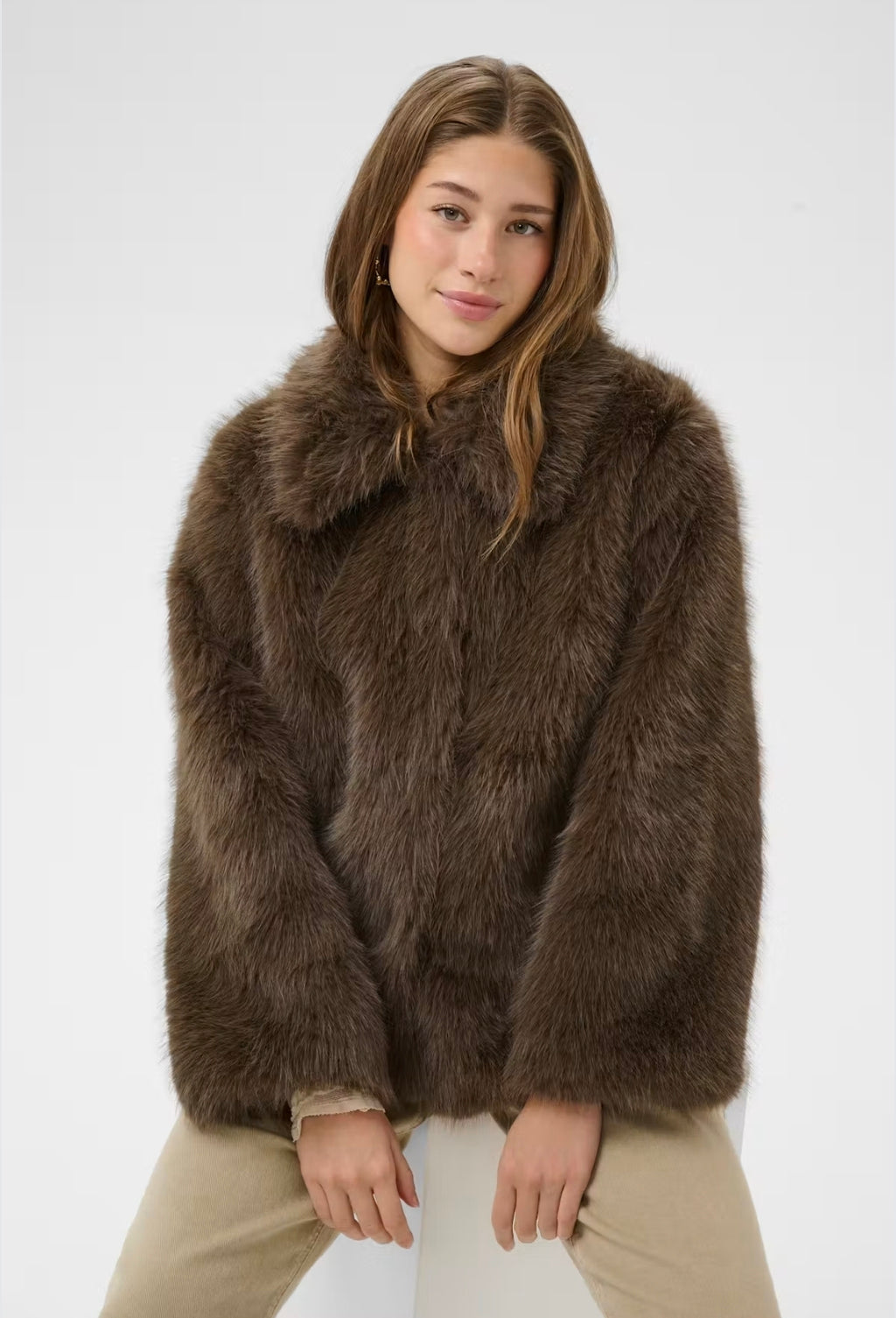 Cream 10615117 Brown Shaved Faux Fur Jacket With Classic Collar