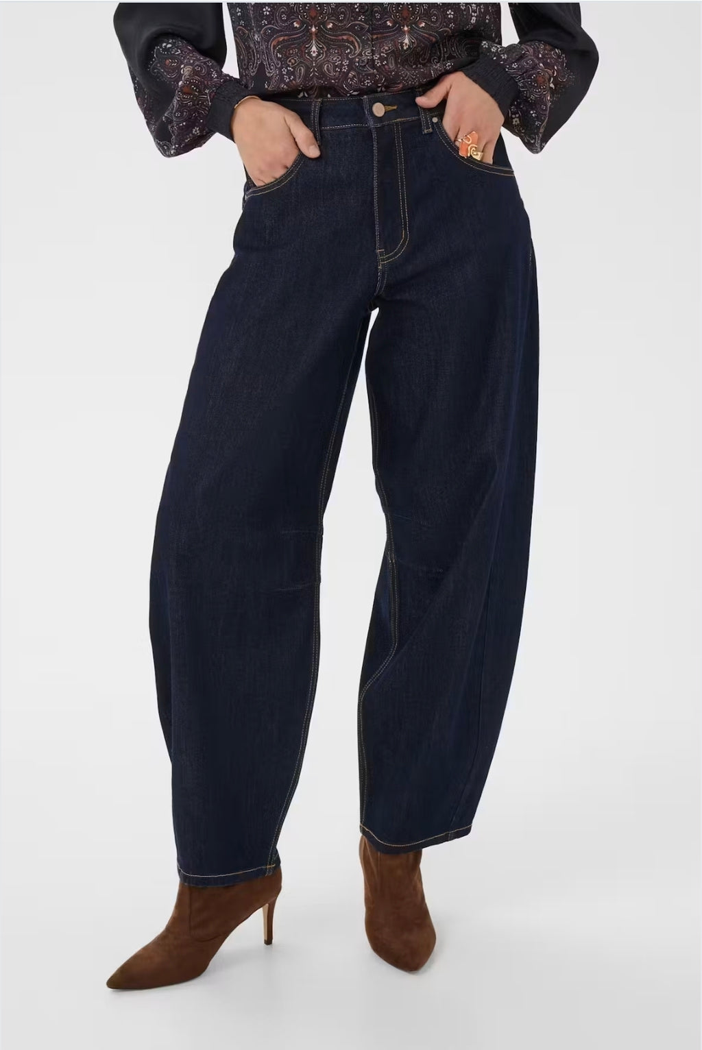 Cream 10614217 Ankle Length Relaxed Fit Balloon Jeans