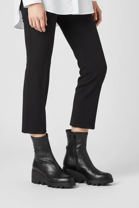 Wonders G-7030 New York - Alice Ankle High Black Flat Boots