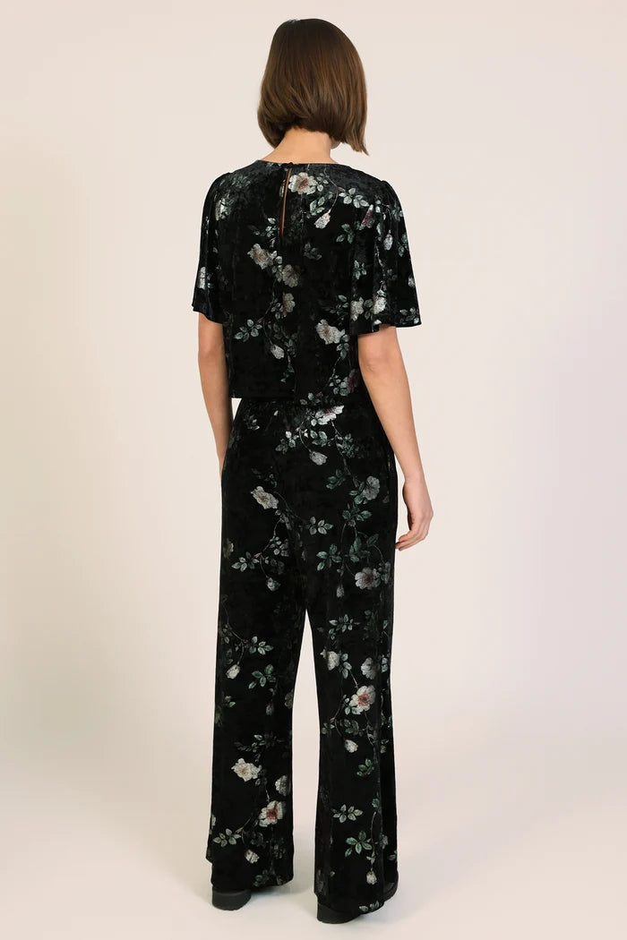 Traffic People 13063001 Rene Floral Black Velvet Top