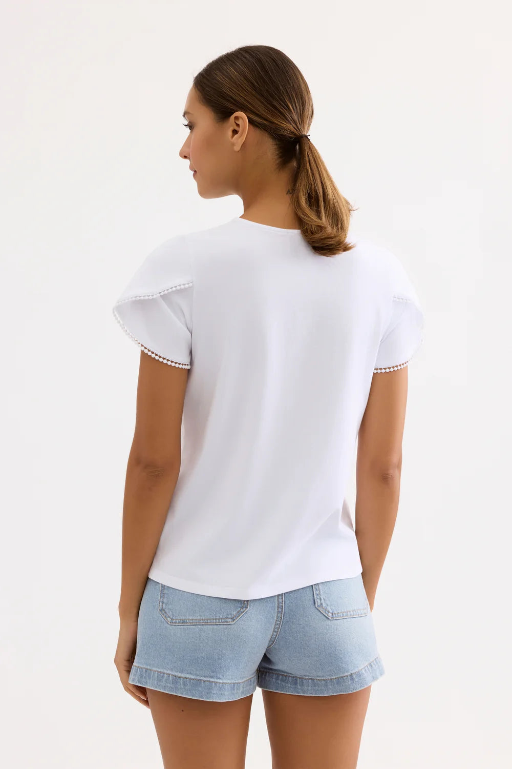 Leo & Ugo TEJ983 White Short Sleeved T-shirt Features Summer Themed Graphic