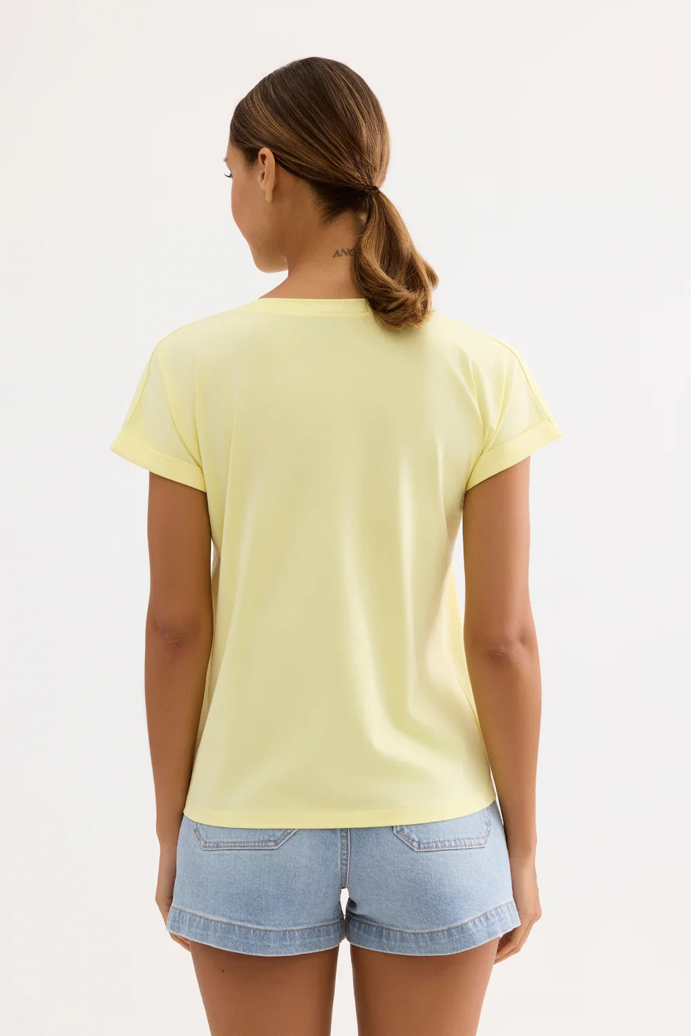 Leo & Ugo TEJ987 Yellow Short Sleeved T-shirt With The Diamante Palm Tree Design On The Front