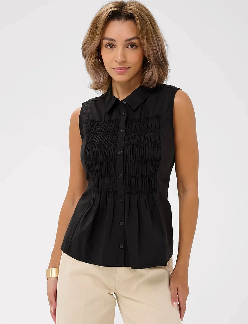 Cream 10614796  Sleeveless Collared Blouse With Front Buttons