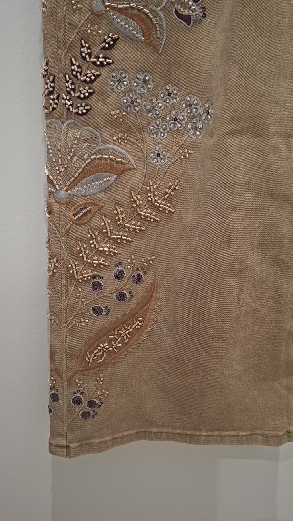 Nekane ES.OLINDRA Camel Embroidered Cotton Denim Trousers With Rhinestones