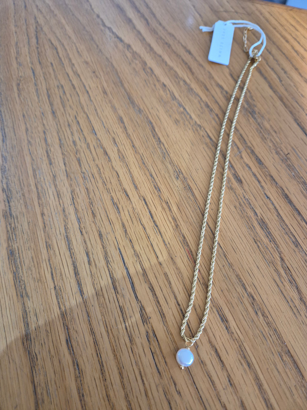 White Leaf - Pearl Drop Necklace