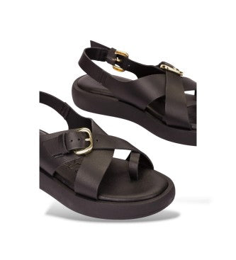 Wonders AB-1332 Black Casual Sandals With A Thick Flat Sole