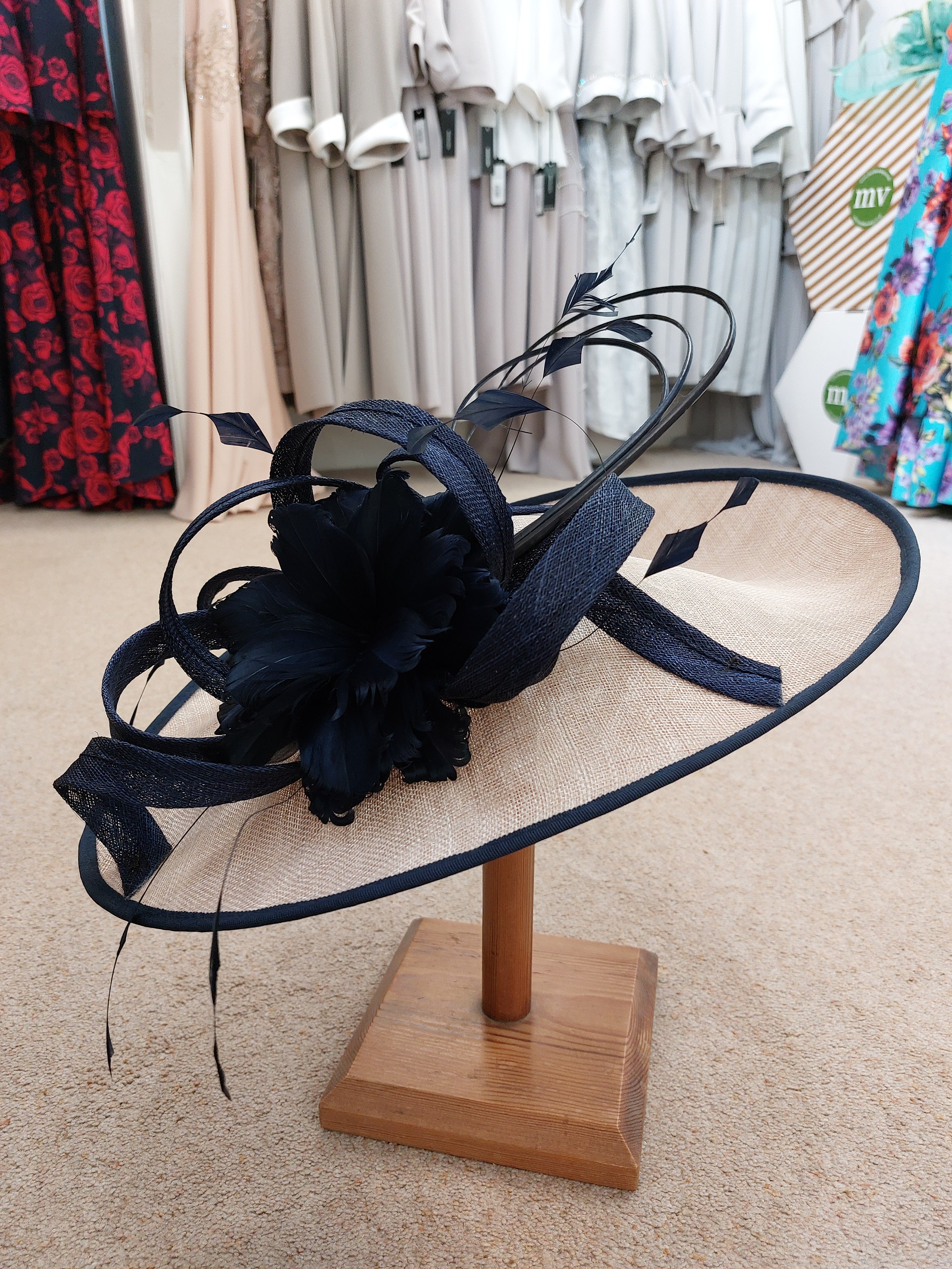 Snoxell - Classic Fascinator - Martha V 